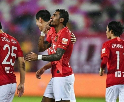 多多28官网- 南特锋线效率低迷，连续三场颗粒无收  