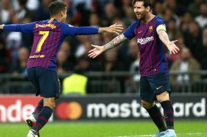  阿森纳年轻门将神勇扑点，客场力克热刺稳居前三  