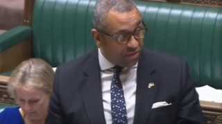  萨勒尼塔纳换帅如换刀，新教练带队逃离降级圈  