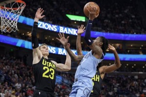 多多28- 爵士马尔卡宁三分创新高，北欧射手震惊联盟  