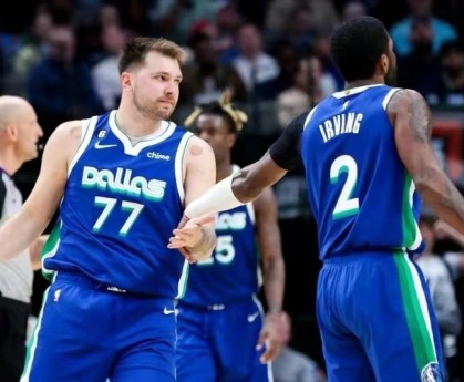  篮网欧文交易至独行侠，东契奇迎来强力搭档  