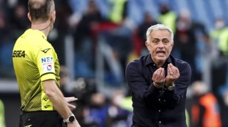 多多28官网- 阿森纳连遭争议判罚主帅赛后怒斥裁判  