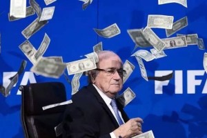 多多28官方网站- 科隆极端球迷抗议票价上涨，俱乐部承诺协商解决  