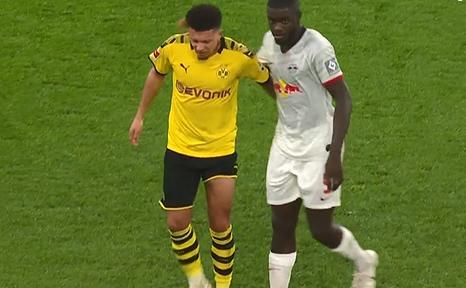 莱比锡RB客场逆袭成功,积分紧咬榜首集团不放  莱比锡RB客场逆袭成功,积分紧咬榜首集团不放