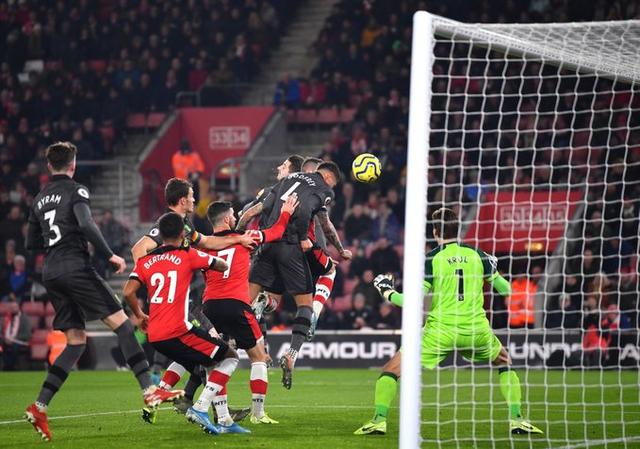 埃弗顿,保级,生死战,绝平,对手,保留,希望,戴奇,压力,倍增    埃弗顿,保级,生死战,绝平,对手,保留,希望,戴奇,压力,倍增