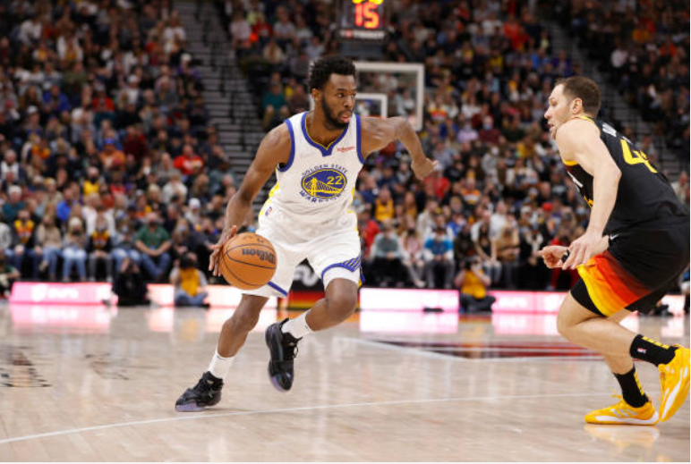  太阳,杜兰特,复出,首战,高效,三十分,助,球队,取胜  